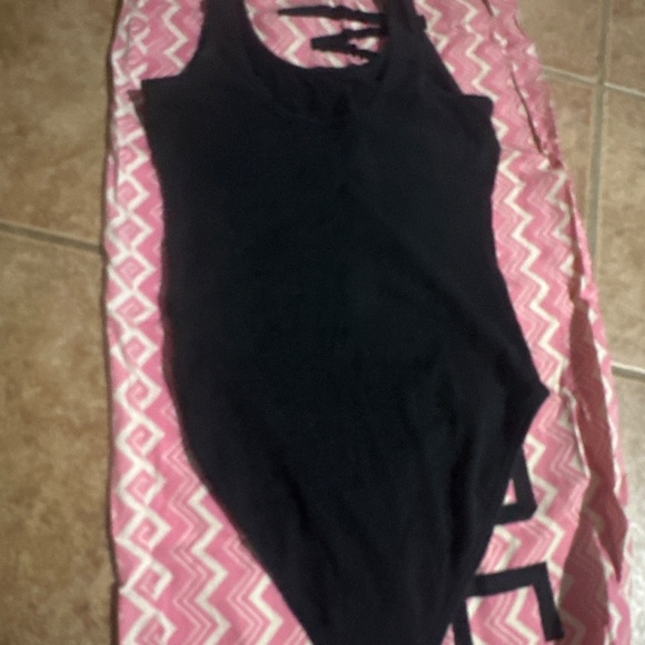 VS Pink Bodysuit Size X Small - Picture 2 of 2